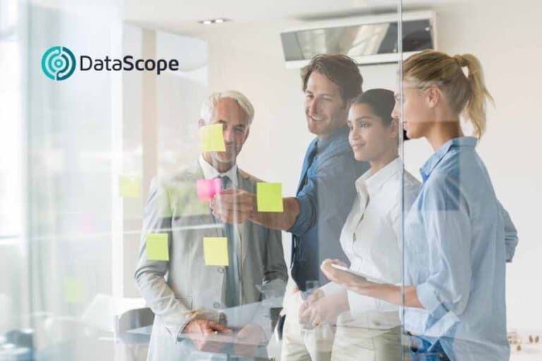 reuni&oacute;n en oficina