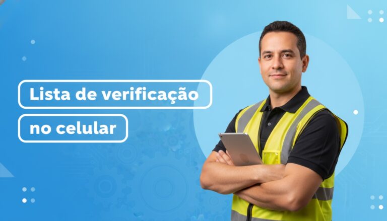 Inspetor de qualidade com tablet preenchendo uma lista de verificação